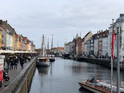 Der Handelshafen Nyhavn in Kopenhagen